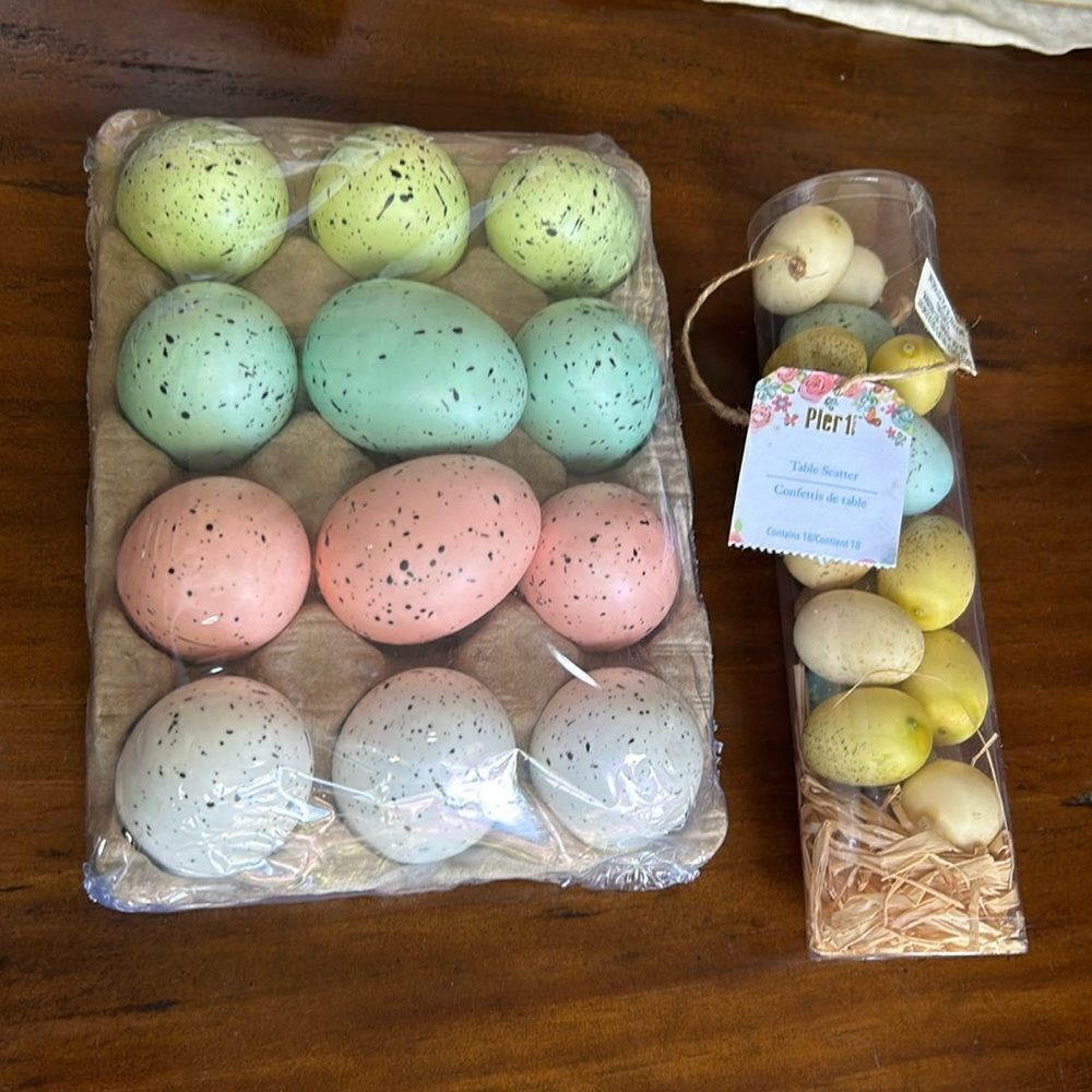 Píer 1 Easter eggs decor NWT